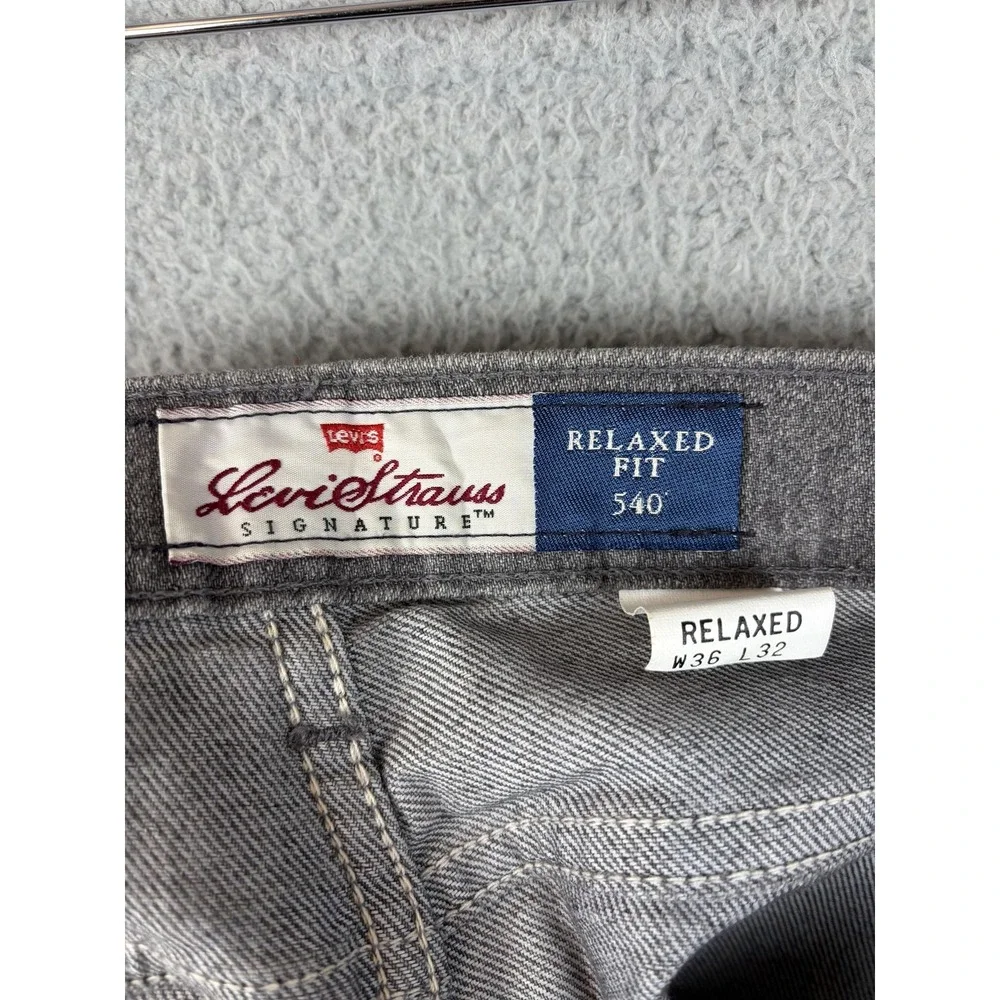 VTG Levis 540 Signature Jeans Mens 37x31 Gray Relaxed Fit Tapered Denim Made USA
